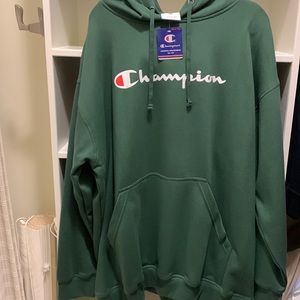 Champion green long sleeve hoodie sweatshirt with pockets. NWT 3XL